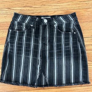 Sky and Sparrow jean skirt size 0